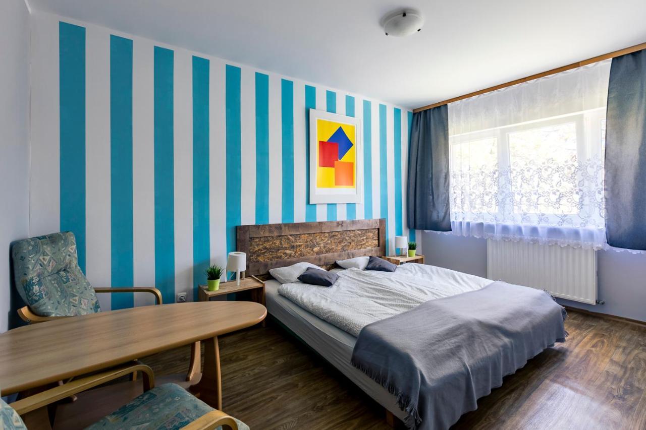 Apartamenty Pod Modrzewiem Ustronie Morskie Exterior foto